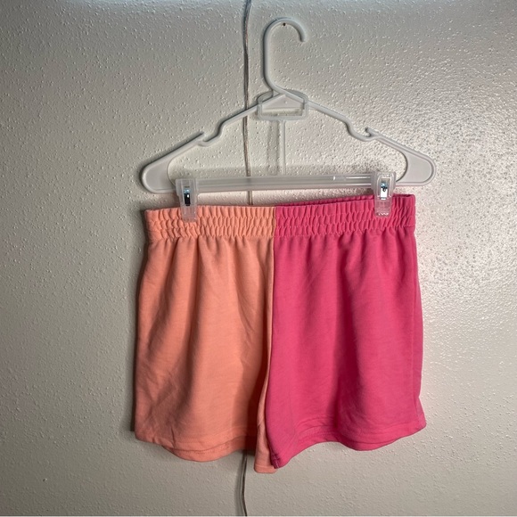 Multi color split shorts - Picture 2 of 5